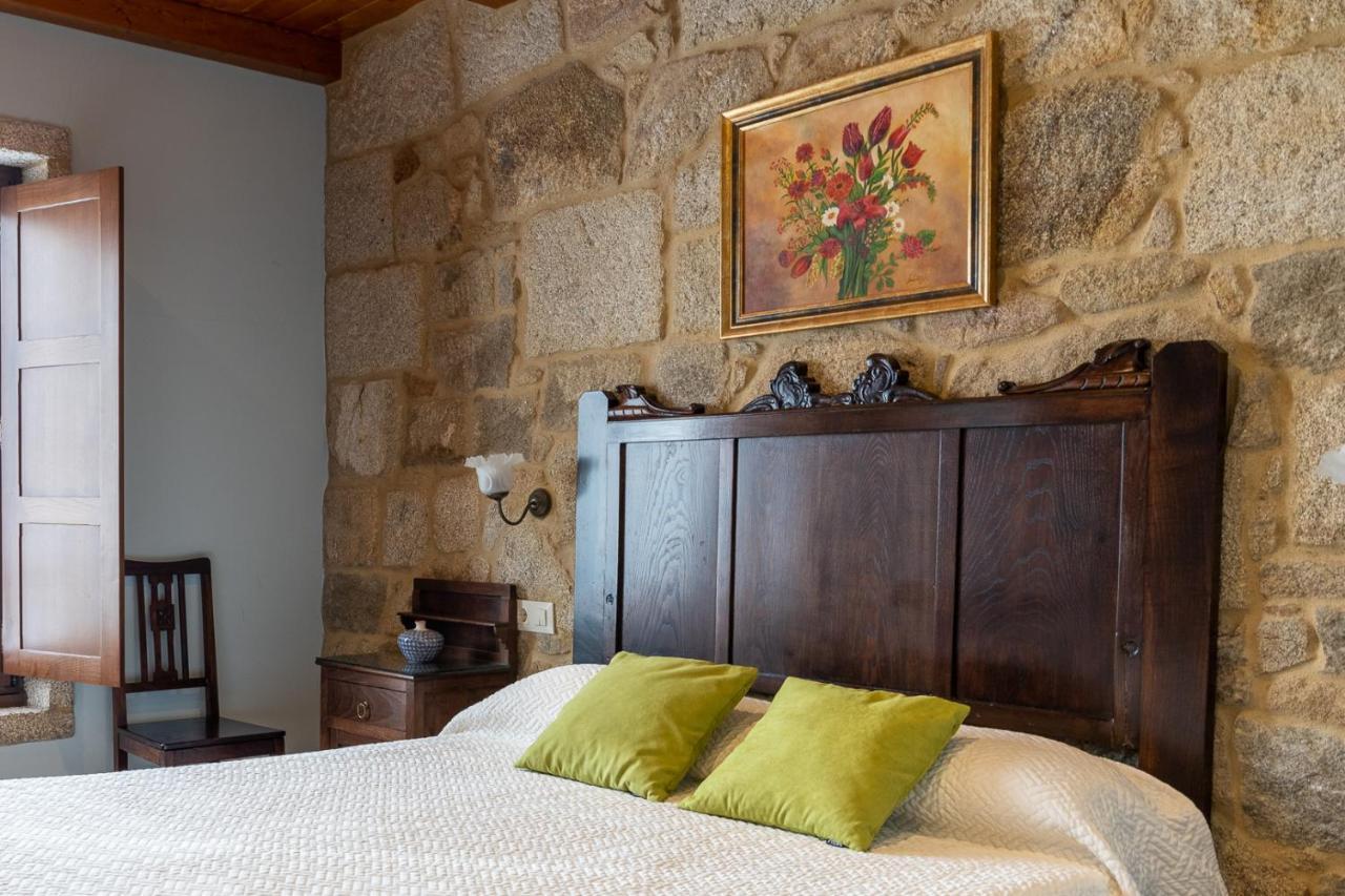 Os Miguelinos Guest House Catoira Exterior photo