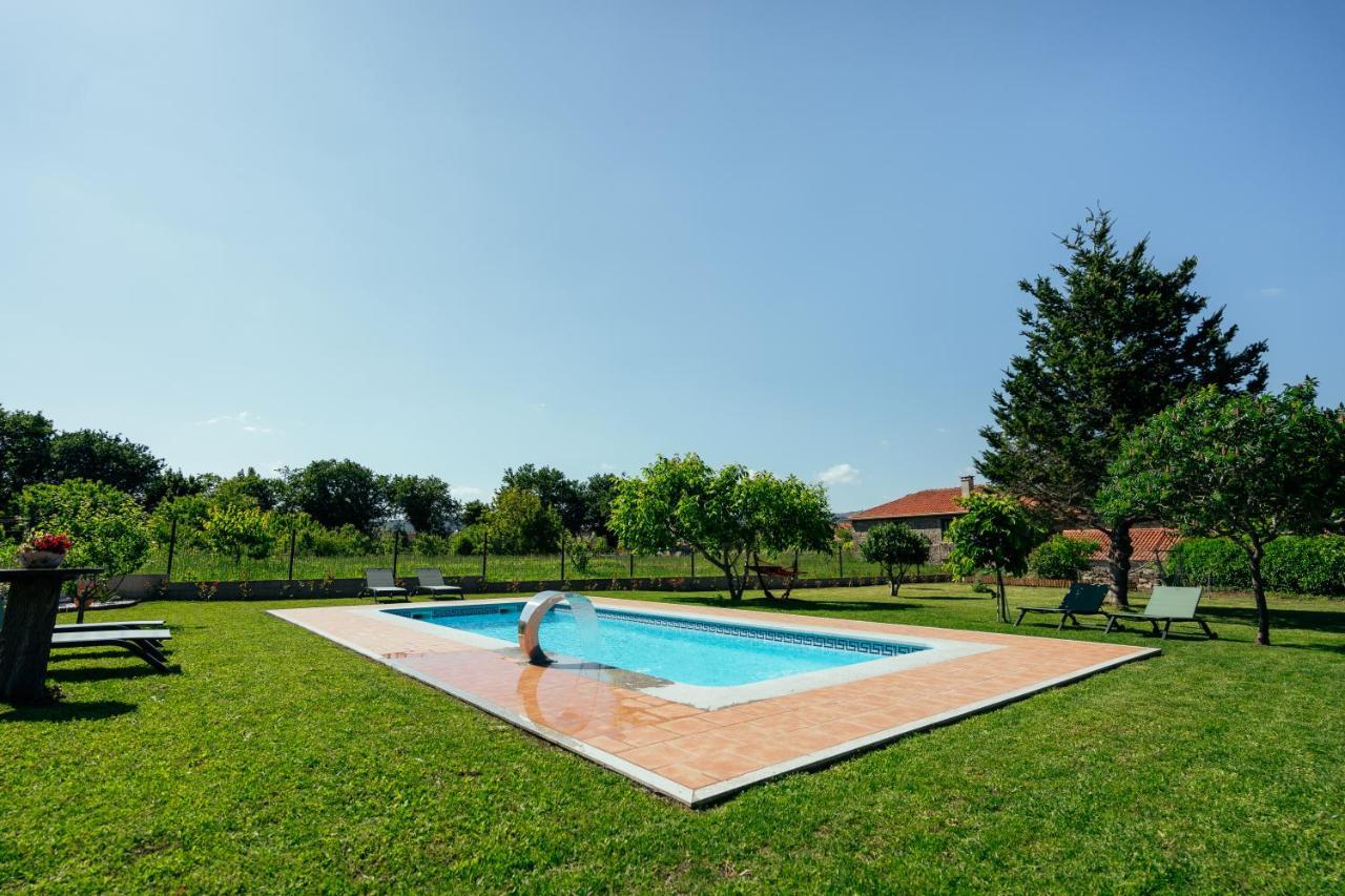 Os Miguelinos Guest House Catoira Exterior photo